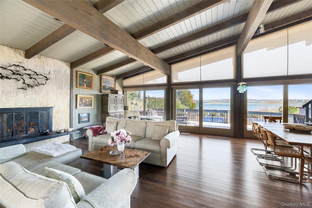 154 W Lake Drive - Photo 2