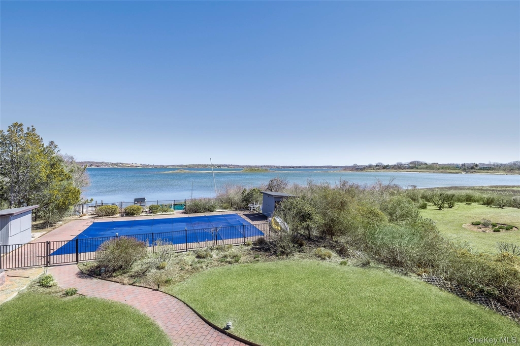 154 W Lake Drive - Photo 1