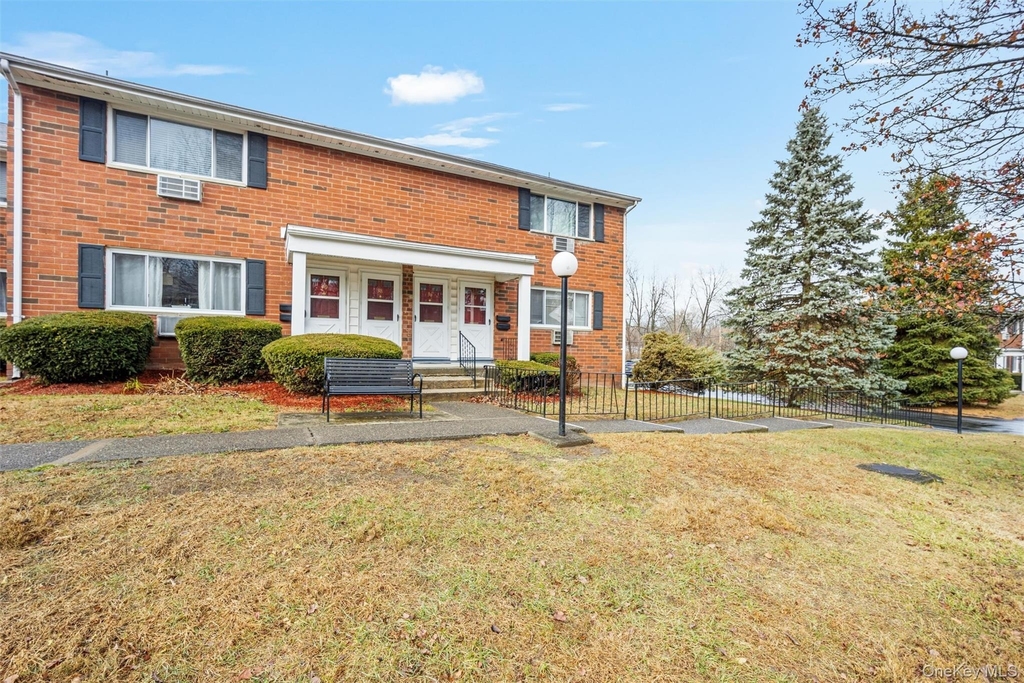 34 Manor Drive - Photo 1