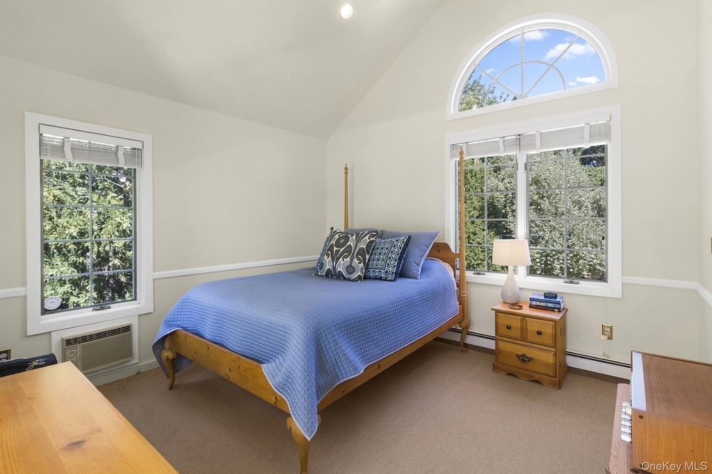 42 Towd Point Road - Photo 11
