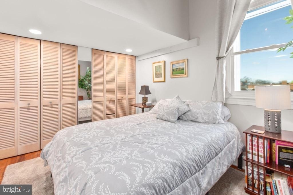 809 Caroline Street - Photo 8