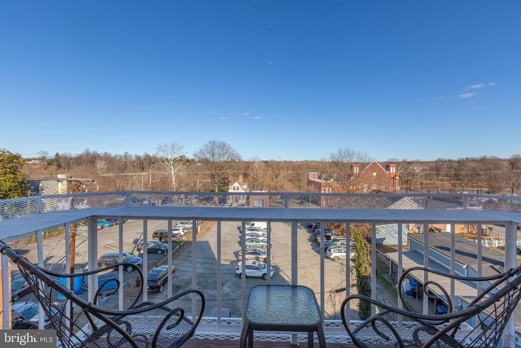 809 Caroline Street - Photo 17