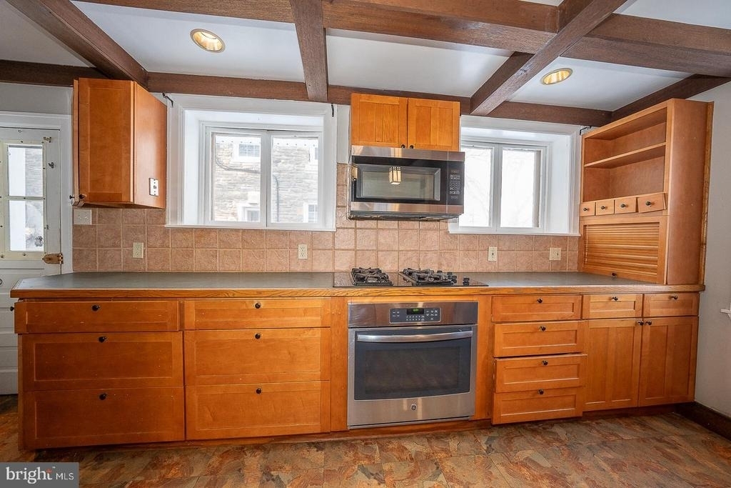 625 Chelten Hills Drive - Photo 9