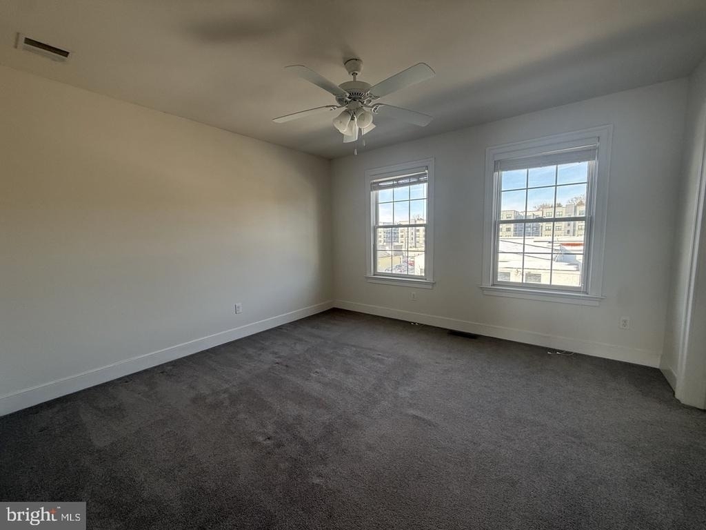 602 D Street - Photo 15