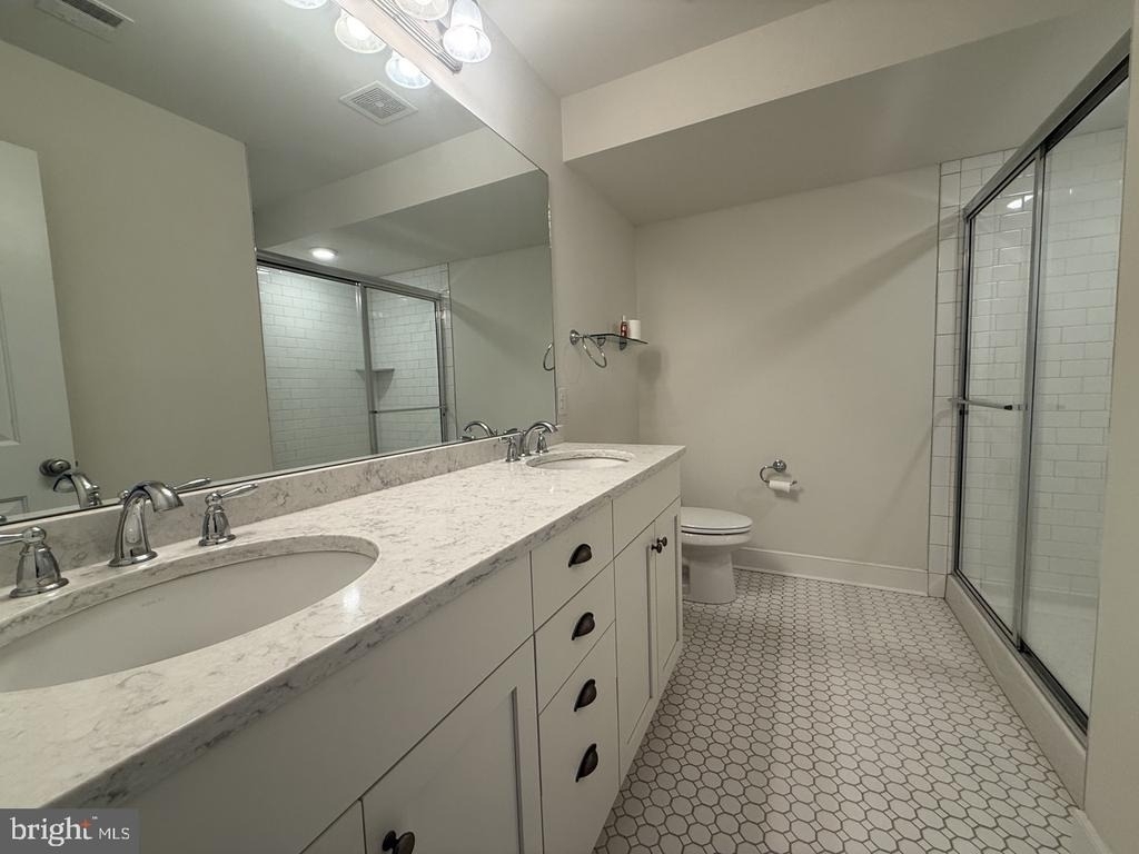 602 D Street - Photo 12