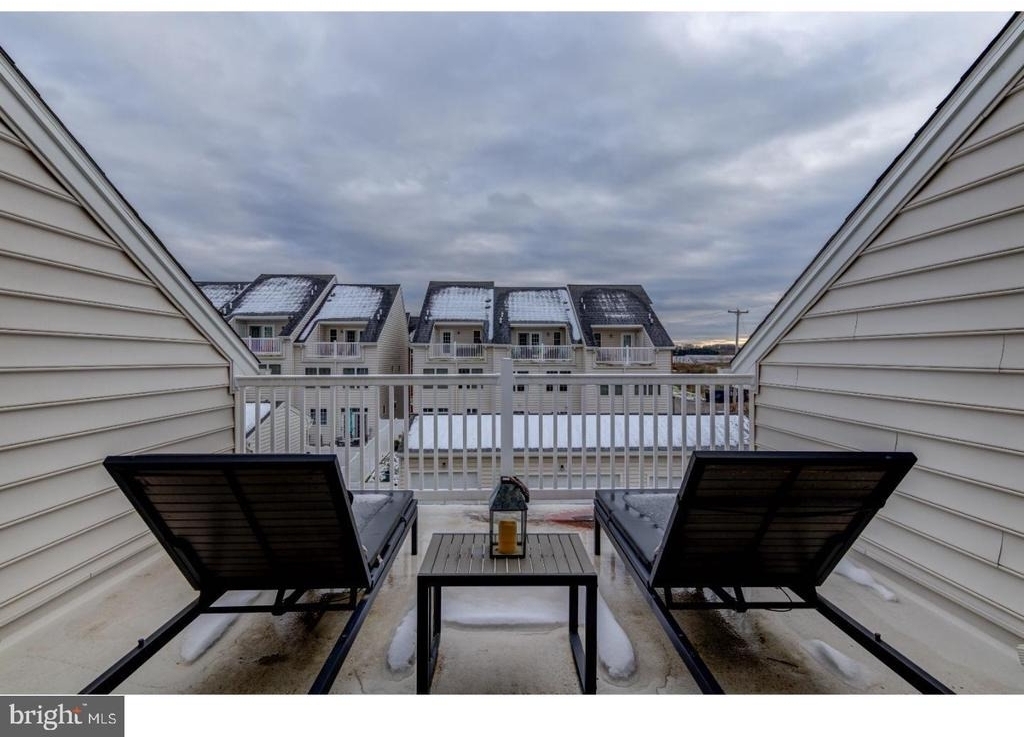602 D Street - Photo 0