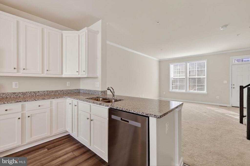 1023 Flester Lane - Photo 14