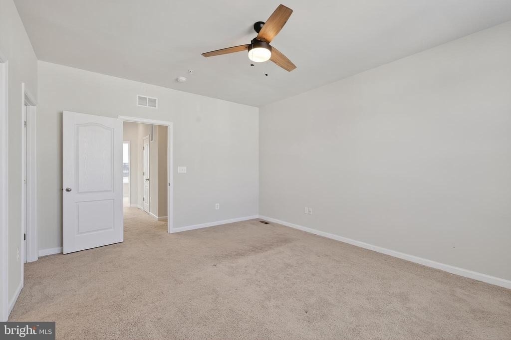 1023 Flester Lane - Photo 20