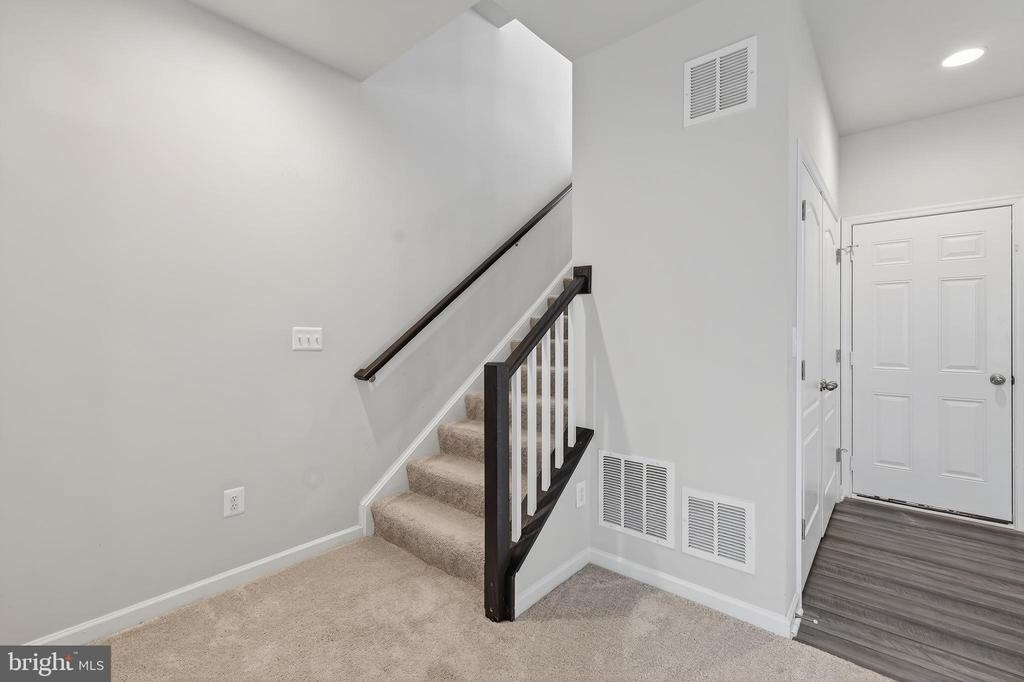 1023 Flester Lane - Photo 29