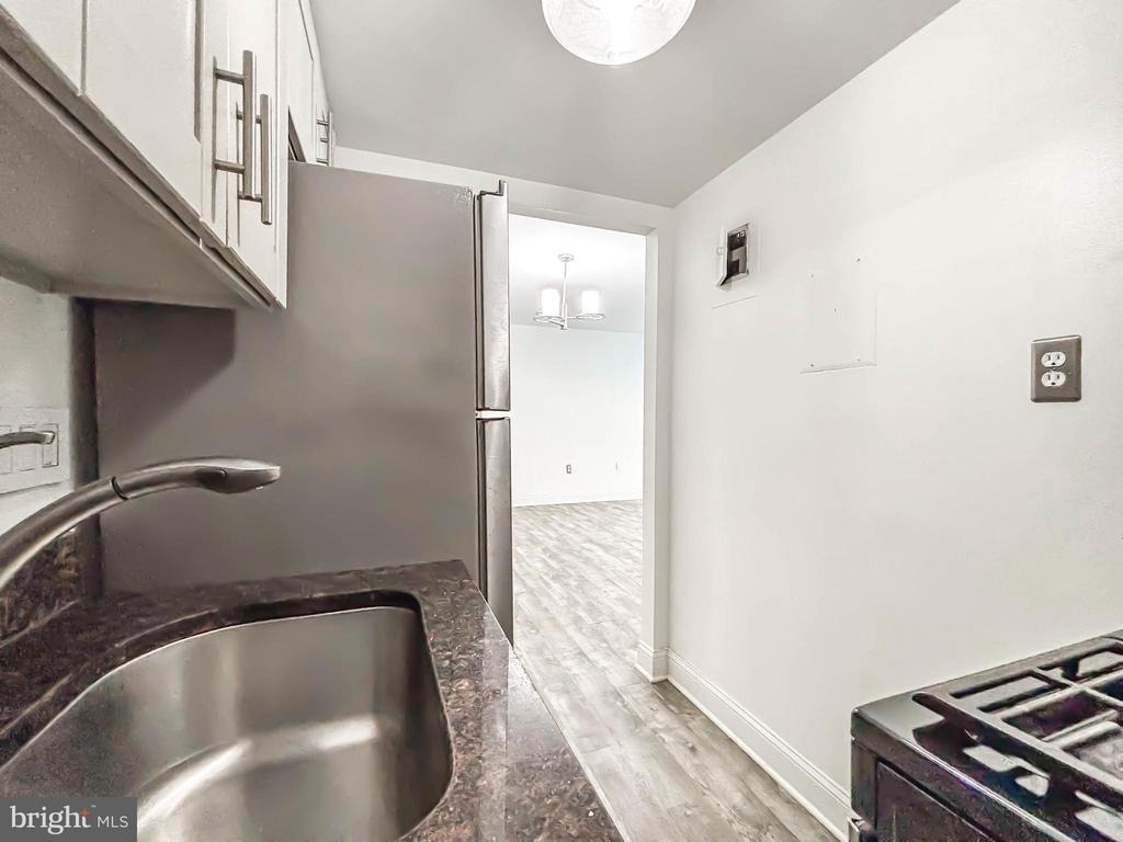 11408 Cherry Hill Road - Photo 19