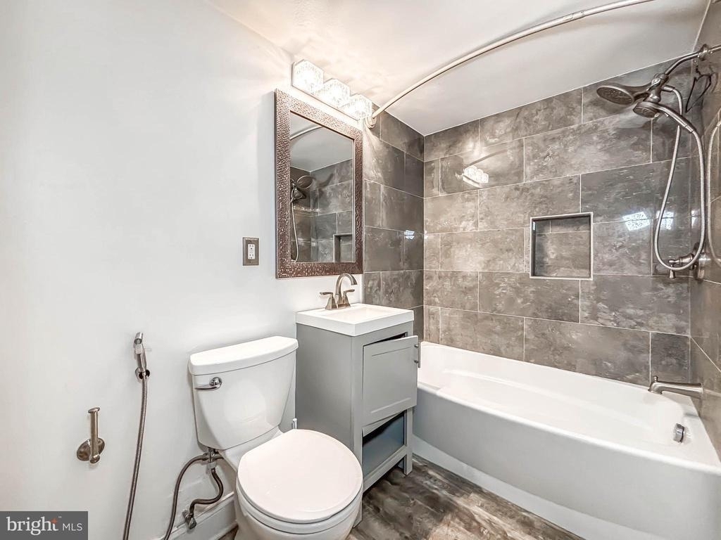 11408 Cherry Hill Road - Photo 13