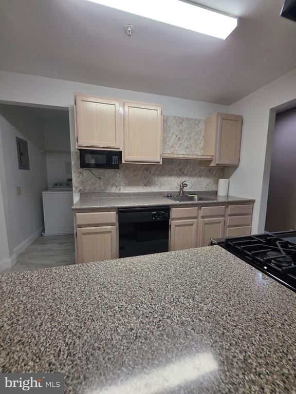 2809 Waters Edge Drive - Photo 14