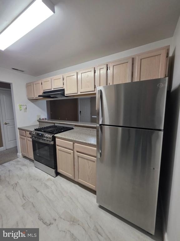 2809 Waters Edge Drive - Photo 18