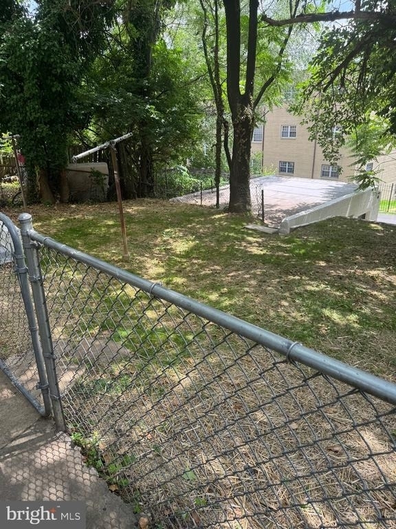 4253 Brooks Street Ne - Photo 21