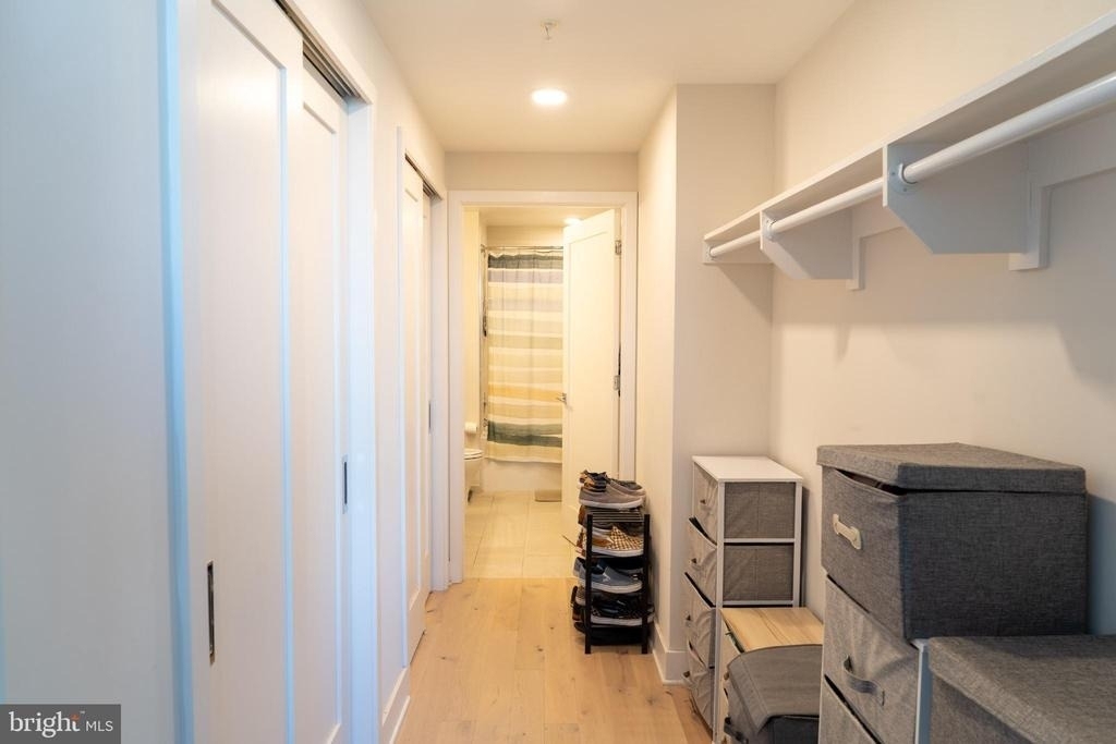 1211 Van Street Se - Photo 5