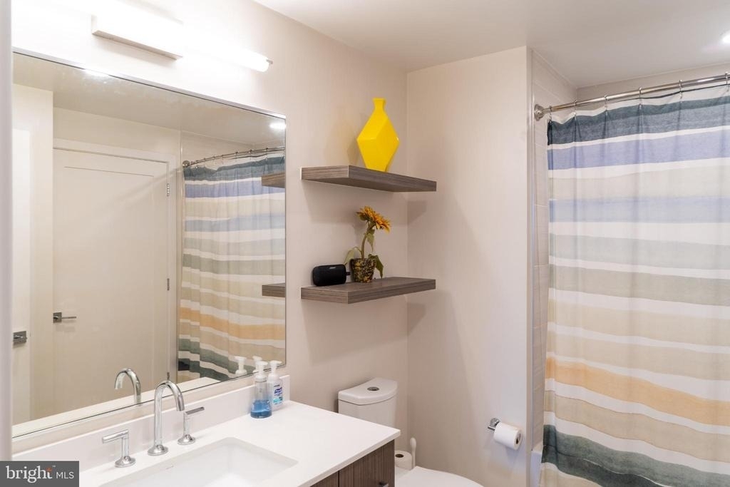 1211 Van Street Se - Photo 7