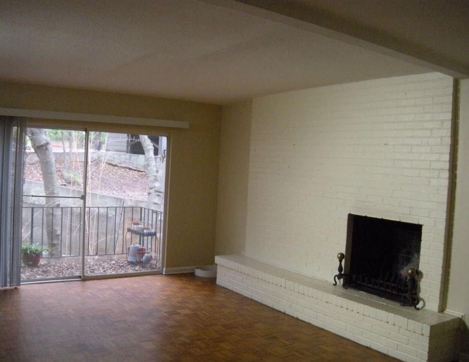 2704 San Pedro St - Photo 3
