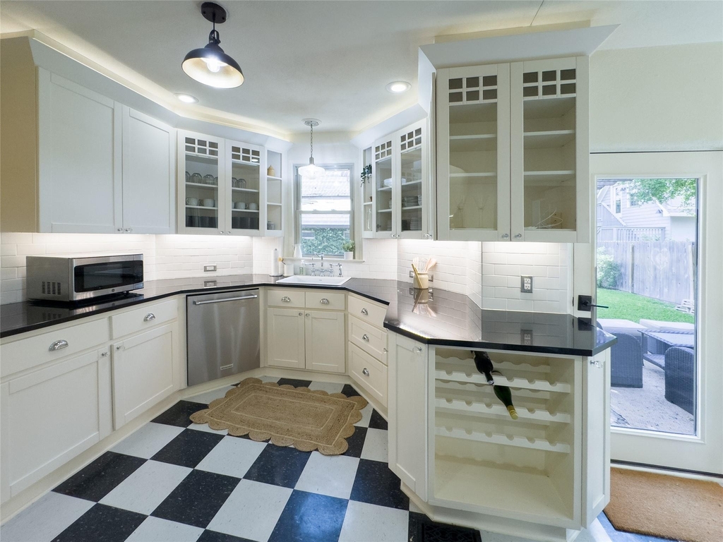 1512 Northwood Rd - Photo 16