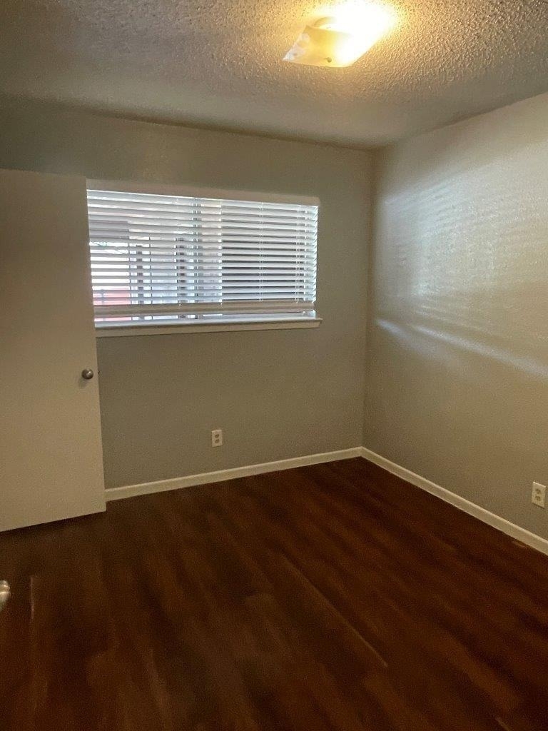 309 E Grady Dr - Photo 11