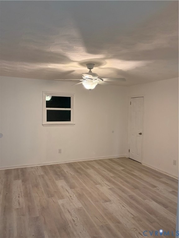 221 W Kelly Avenue - Photo 3