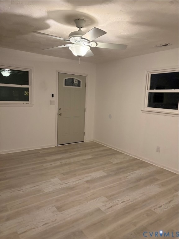 221 W Kelly Avenue - Photo 4