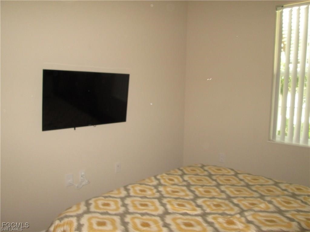 10702 Cetrella Drive - Photo 11