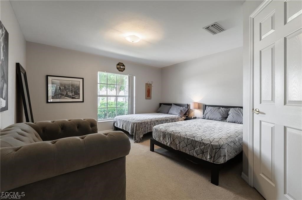 10074 Oakhurst Way - Photo 11