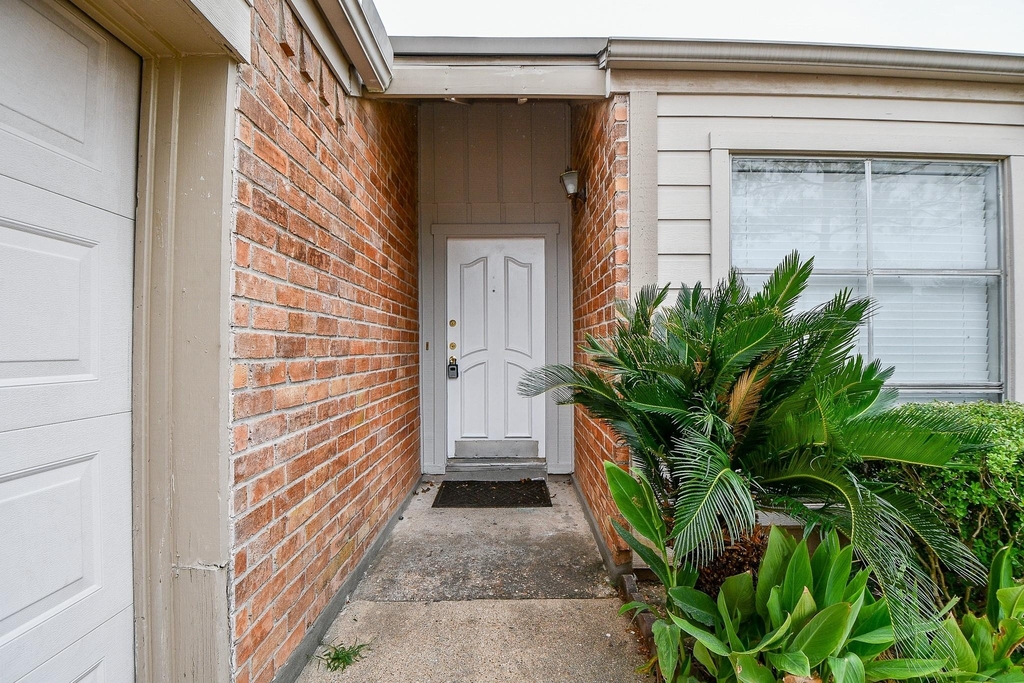 11411 Pepperdine Lane - Photo 3