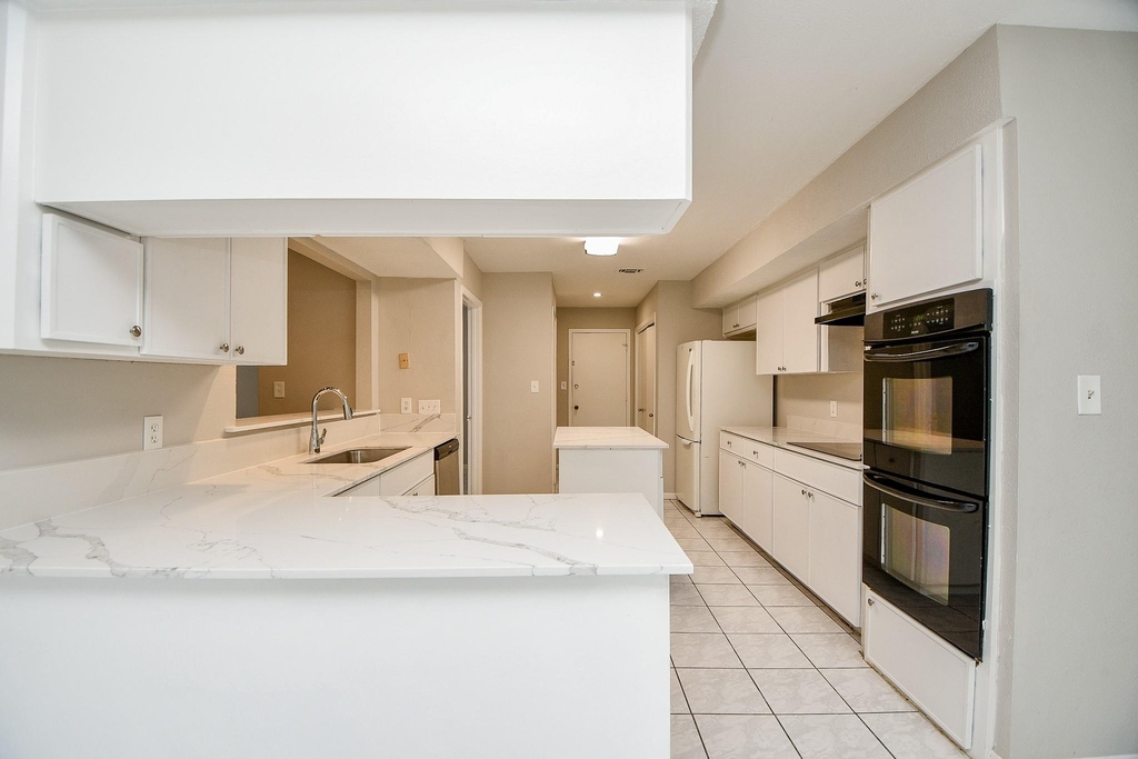 11411 Pepperdine Lane - Photo 13