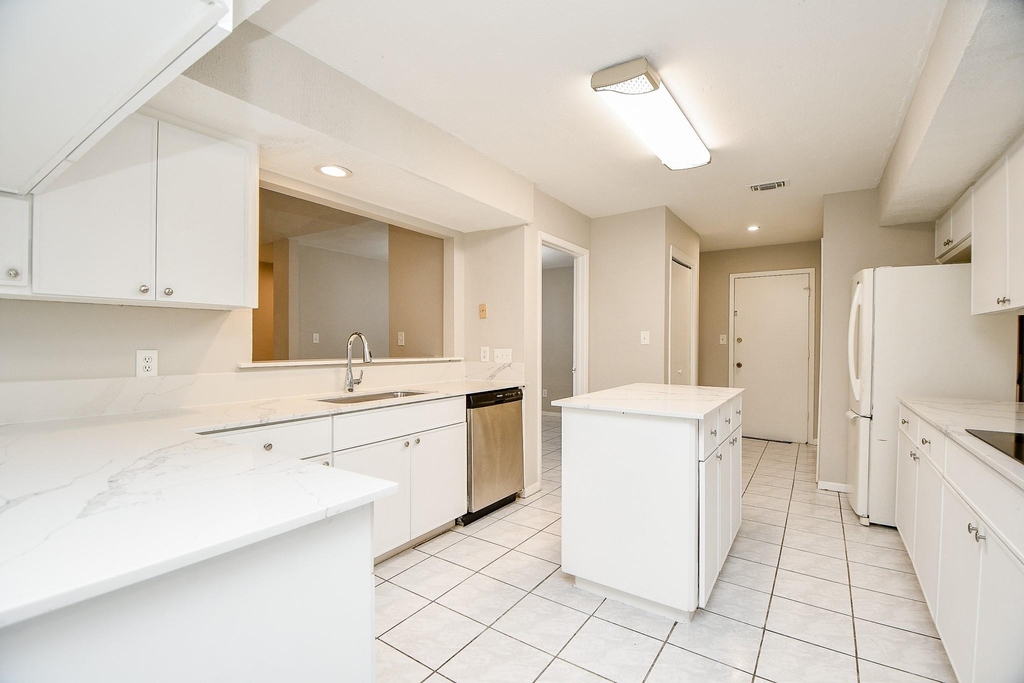 11411 Pepperdine Lane - Photo 14