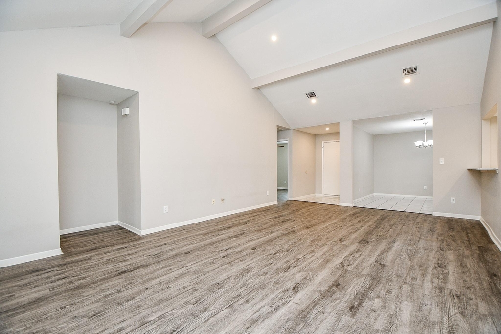 11411 Pepperdine Lane - Photo 7