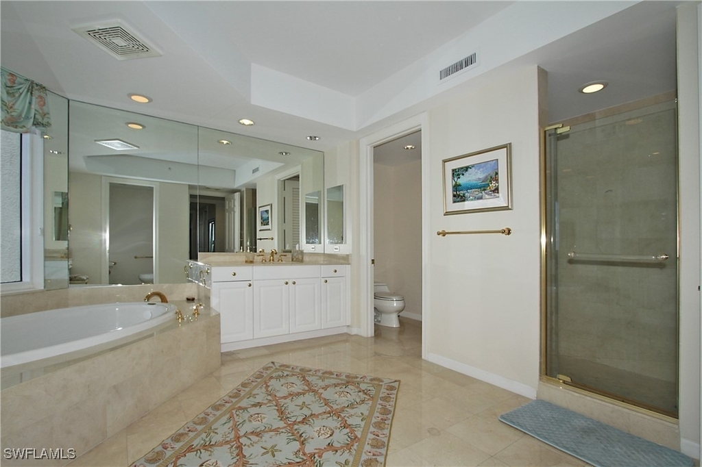 8787 Bay Colony Drive - Photo 16