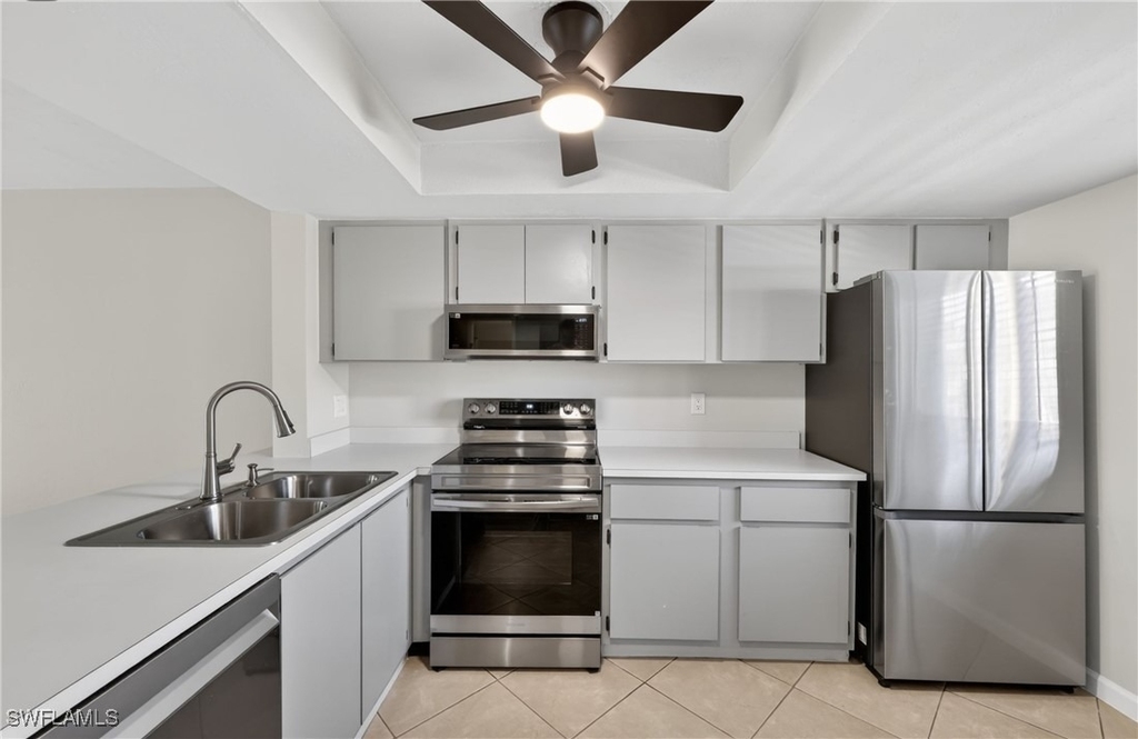 144 Cypress Way E - Photo 3