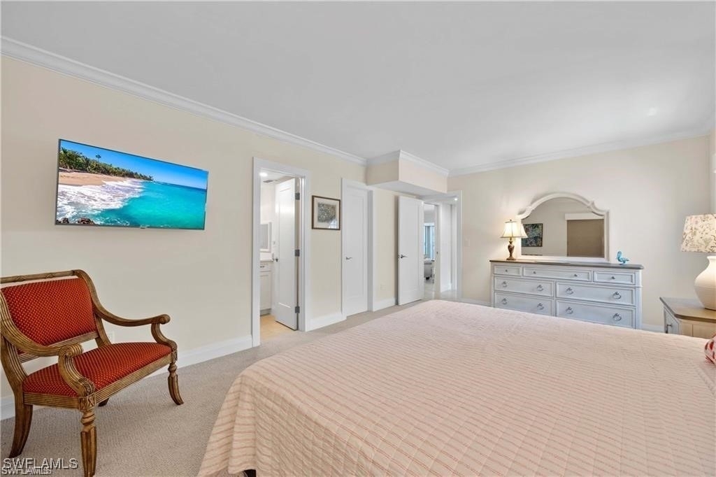 3070 Gulf Shore Boulevard N - Photo 11