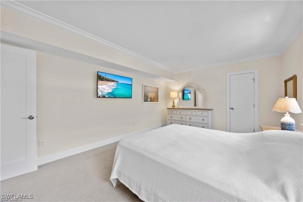 3070 Gulf Shore Boulevard N - Photo 15