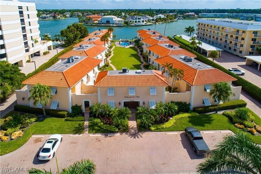 3070 Gulf Shore Boulevard N - Photo 45