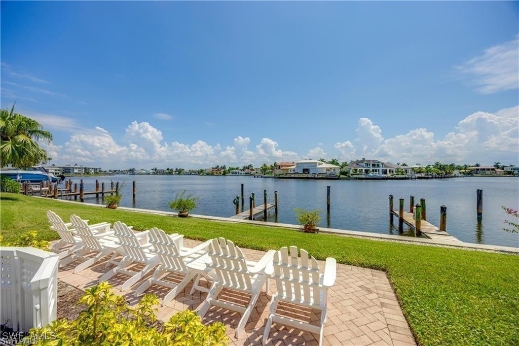 3070 Gulf Shore Boulevard N - Photo 9