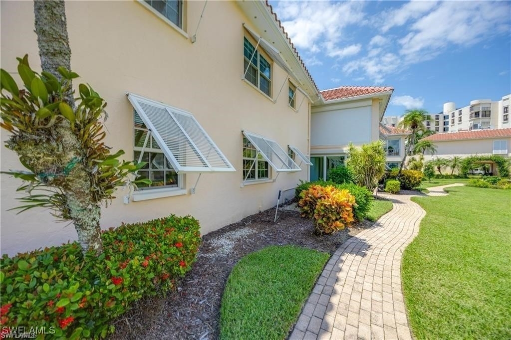 3070 Gulf Shore Boulevard N - Photo 31