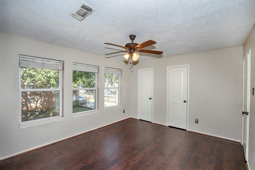 431 Sunset Drive - Photo 14