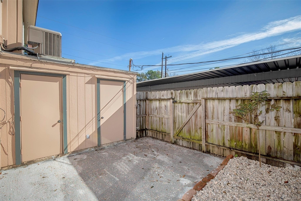 431 Sunset Drive - Photo 22