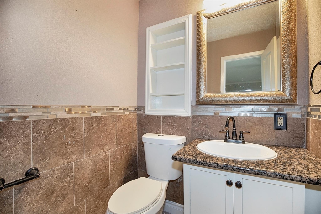 431 Sunset Drive - Photo 9