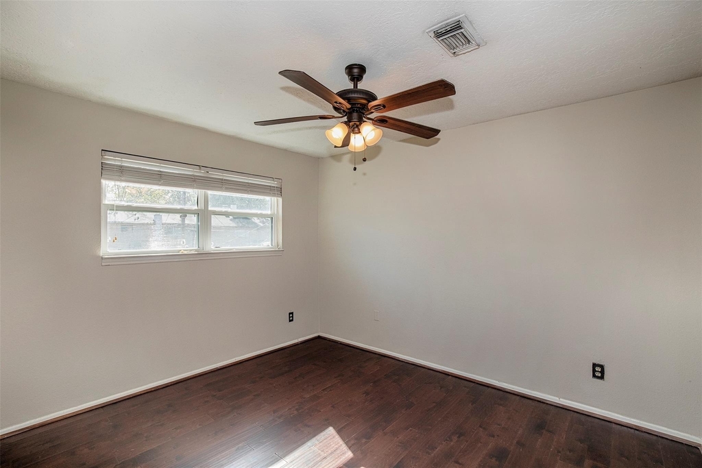 431 Sunset Drive - Photo 17