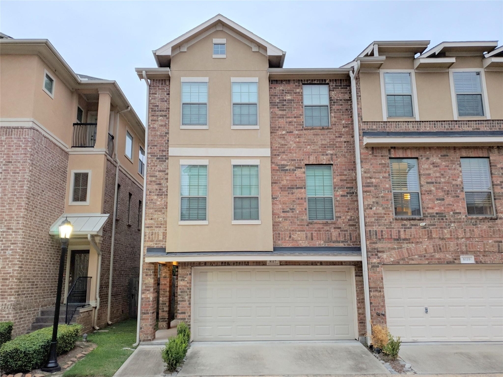 8117 Silverton Creek Lane - Photo 0