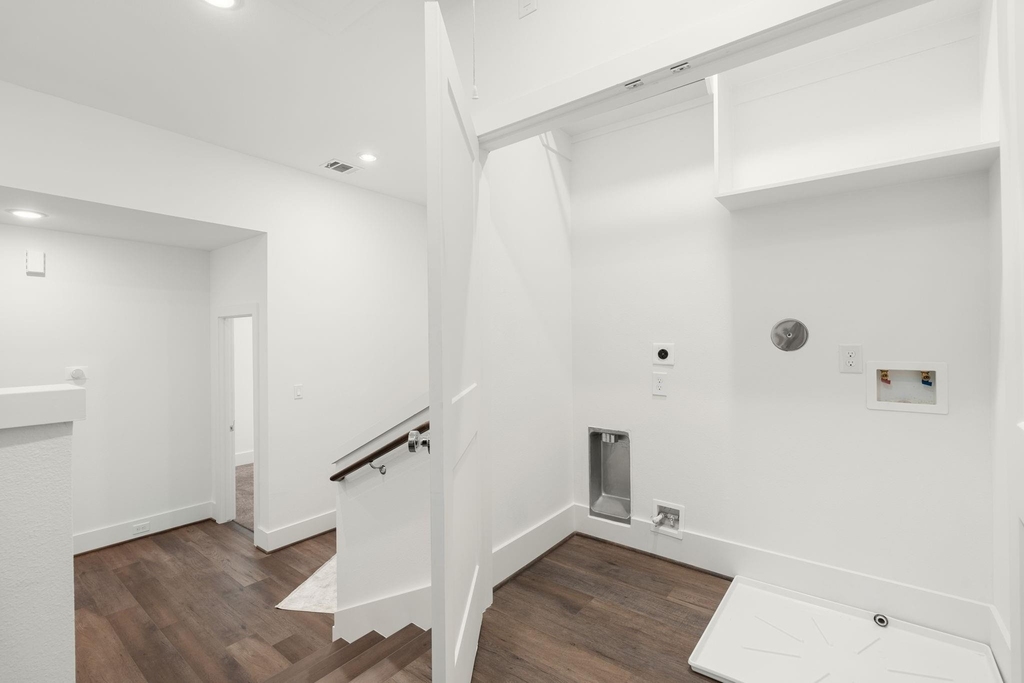 7504 Carver Road - Photo 12