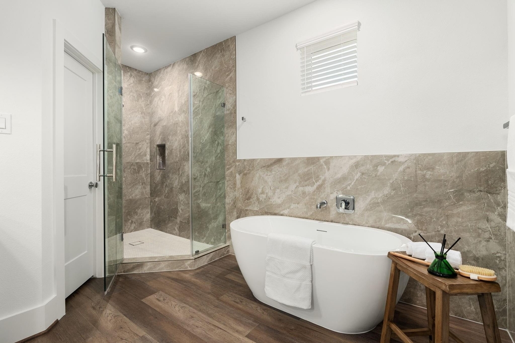7504 Carver Road - Photo 16