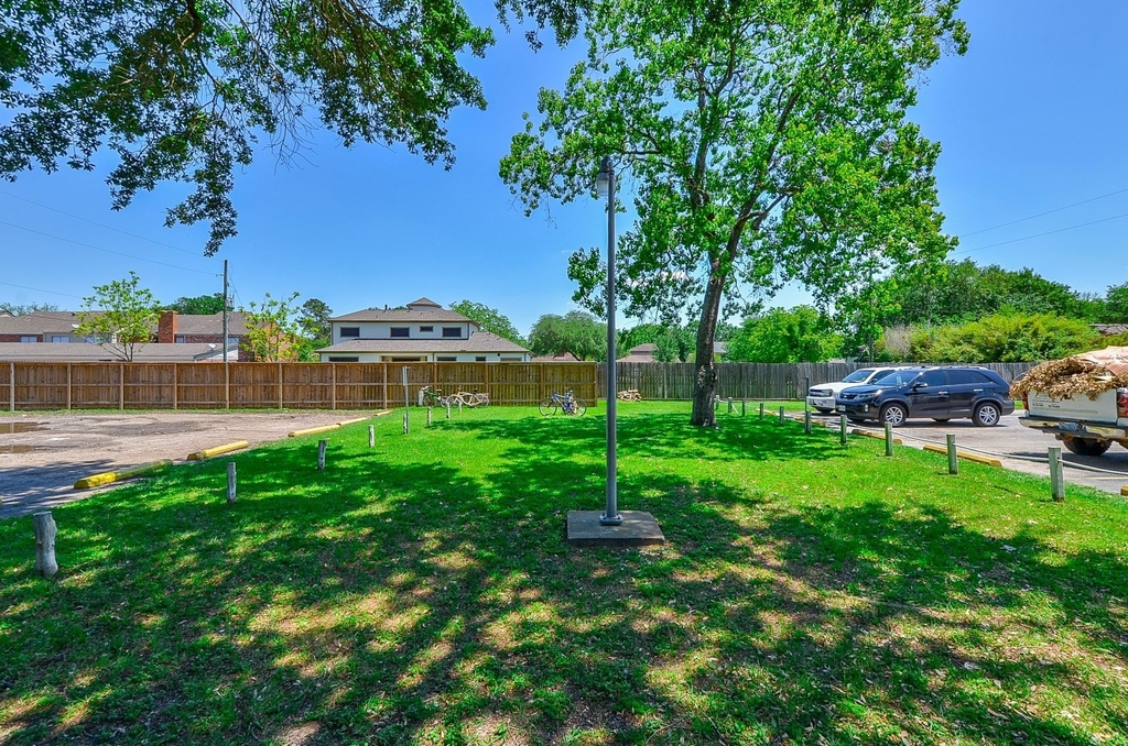 1518 East Avenue - Photo 30
