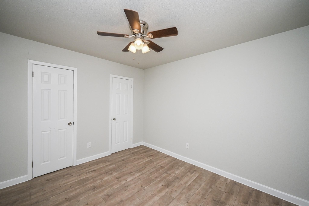 1518 East Avenue - Photo 13