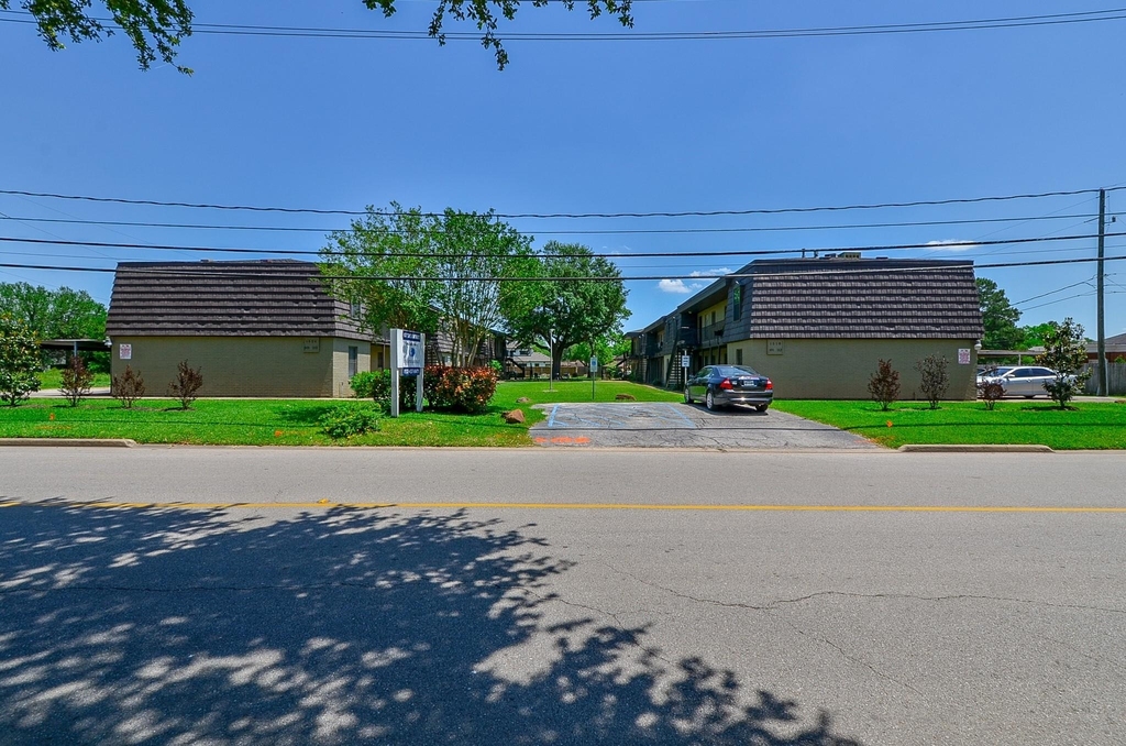 1518 East Avenue - Photo 35