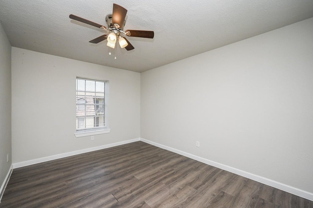 1518 East Avenue - Photo 27