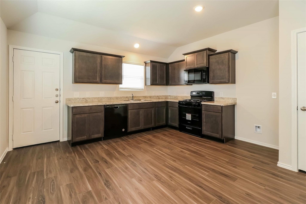 2501 Grayling Drive - Photo 11